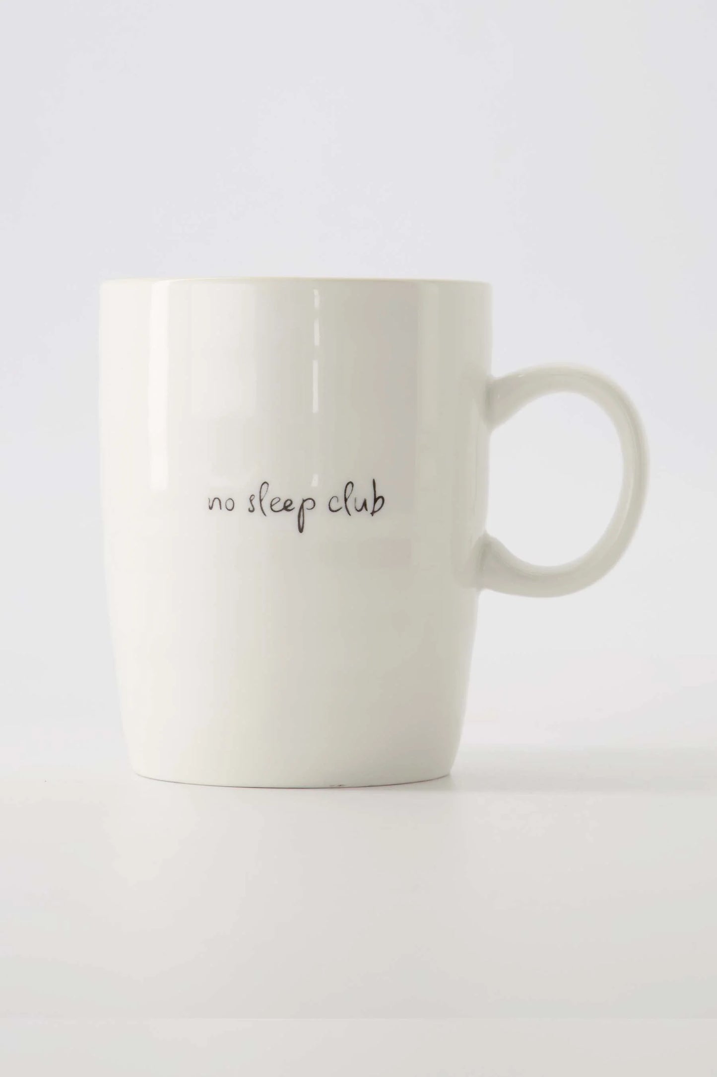 theemok no sleep club wit/zand/zwart