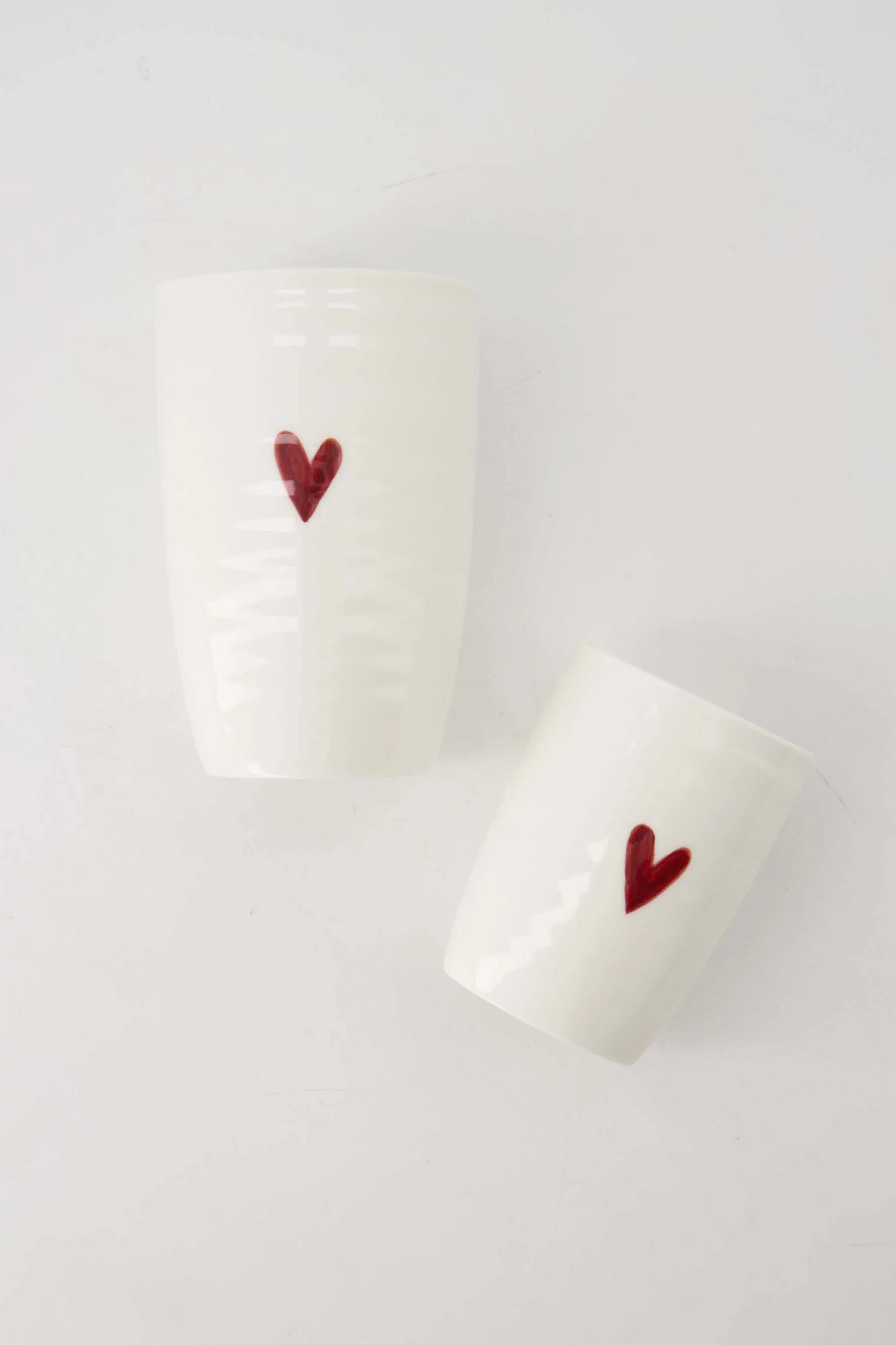 koffiemok hartje wit/rood