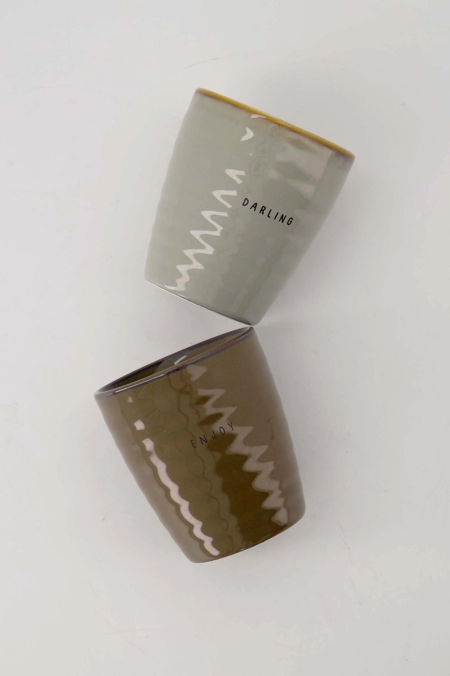 koffiemok enjoy bruin