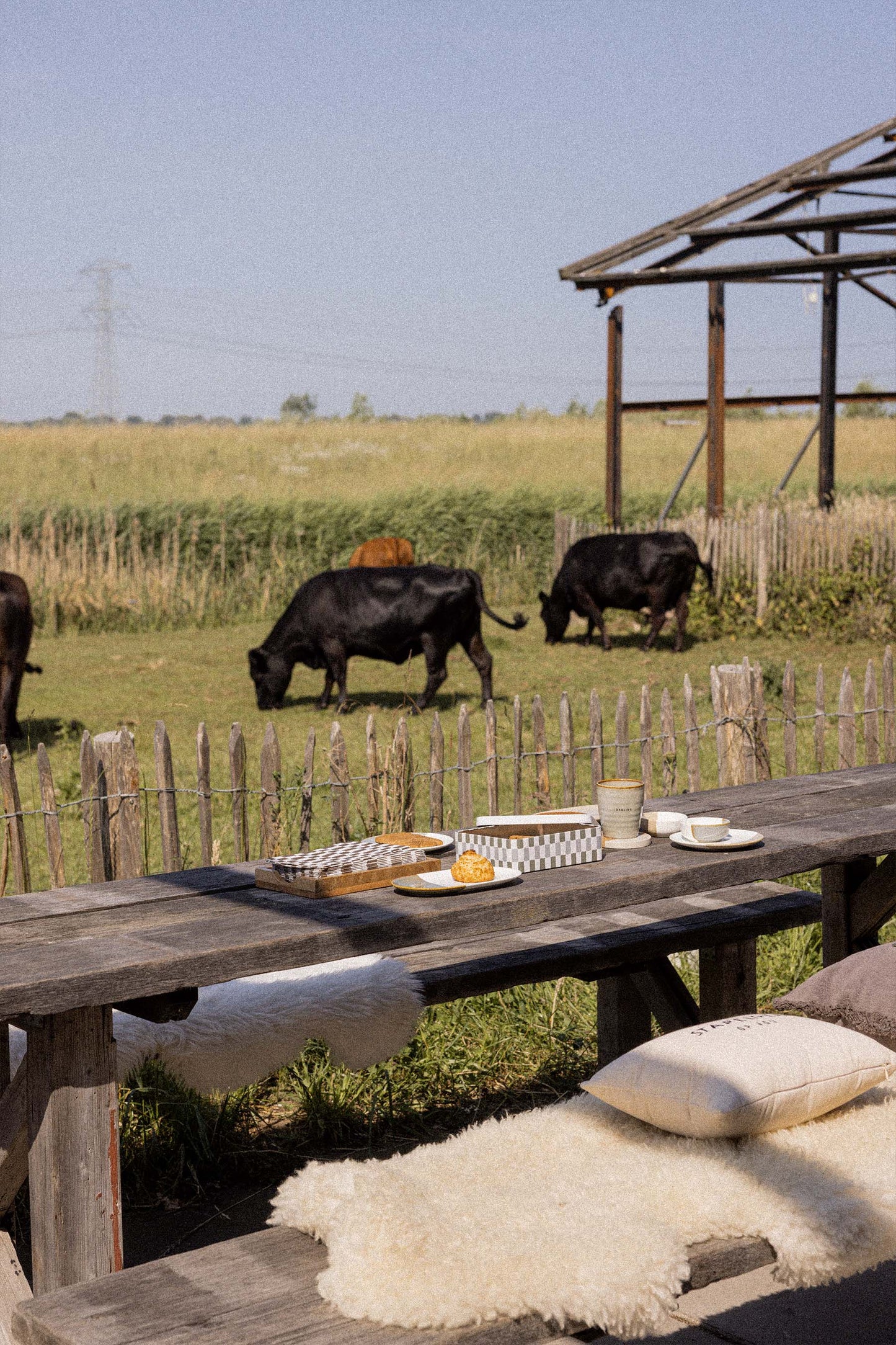 kussen corduroy stapelgek 35x25cm zand/antracietgrijs