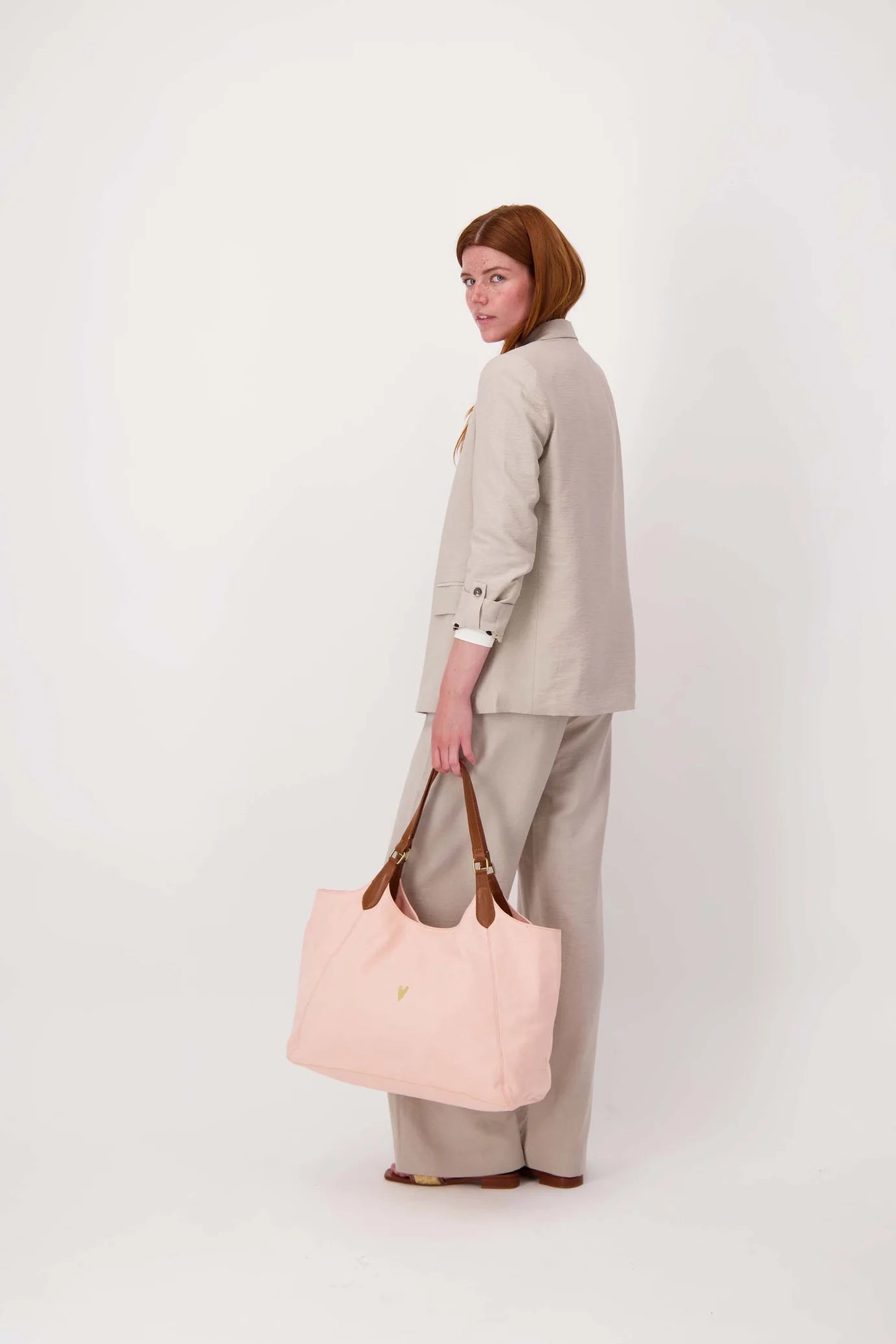 Love tote bag met leren details lichtroze