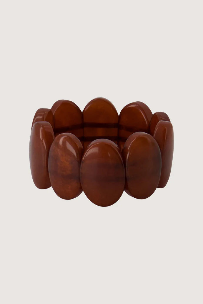 armband van kralen elastiek bruin