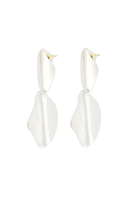 Oorbellen met blad vorm zilver