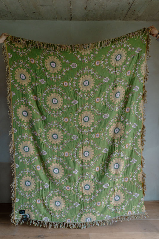 Plaid flowers green