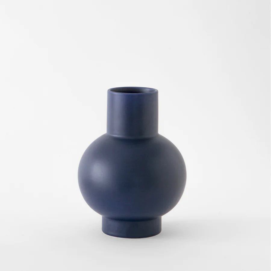 Strøm vase blue