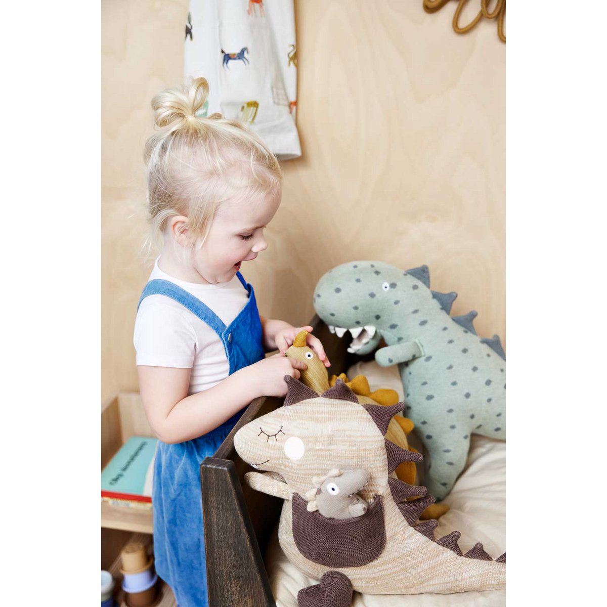 Dina & Bobo-dinosaurus