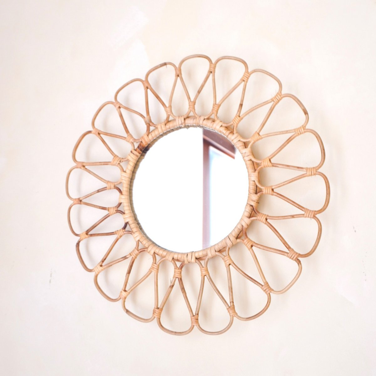 Kleine rotan spiegel 38 cm handgemaakte Boho wandspiegel DAAU wanddecoratie ronde spiegel decoratieve spiegel
